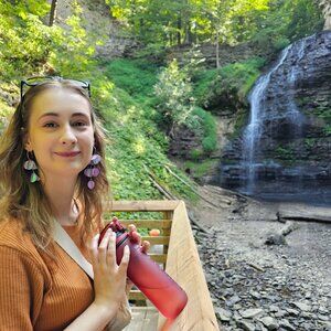 Meet your Posher, Breanne